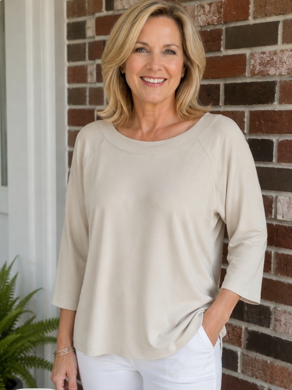 SUSAN GRAVER Essentials Creamy Tan Liquid Knit Blouse NWOT